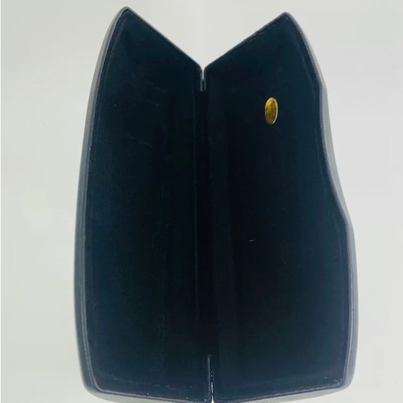 bebe black hard shell glasses case EUC - Picture 4 of 4